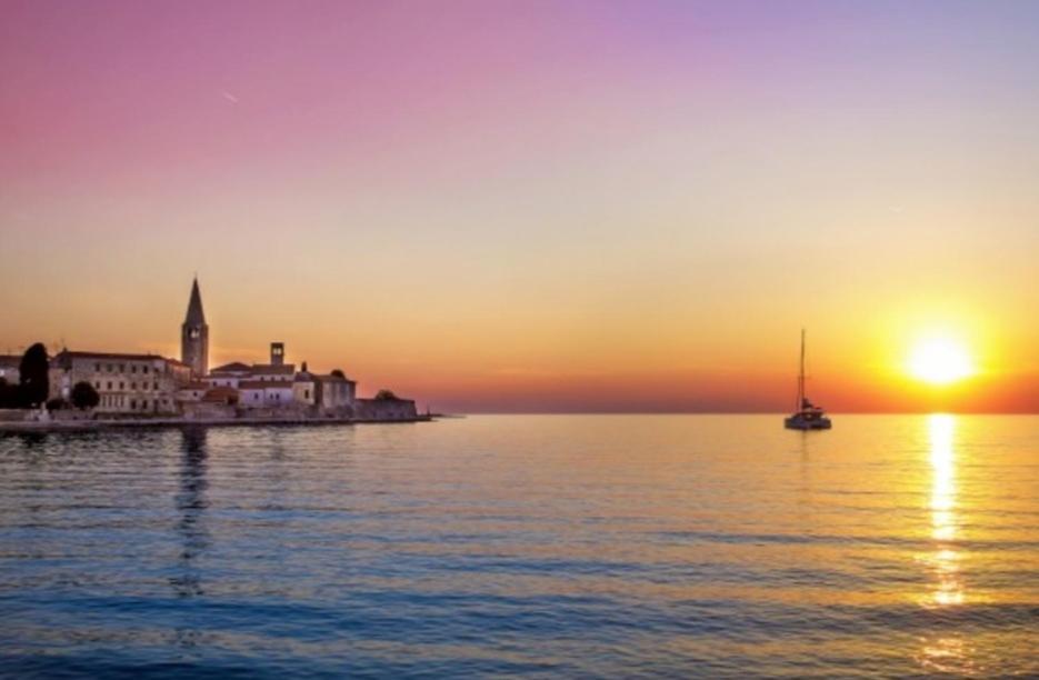 Apartmani Memic 100 M Do Plaze, Apartments Memic Only 100M From Beach Poreč Eksteriør billede