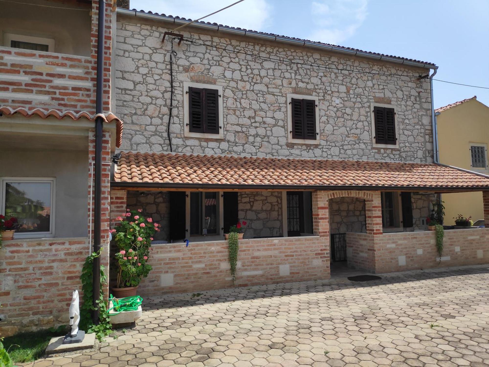 Apartmani Memic 100 M Do Plaze, Apartments Memic Only 100M From Beach Poreč Værelse billede