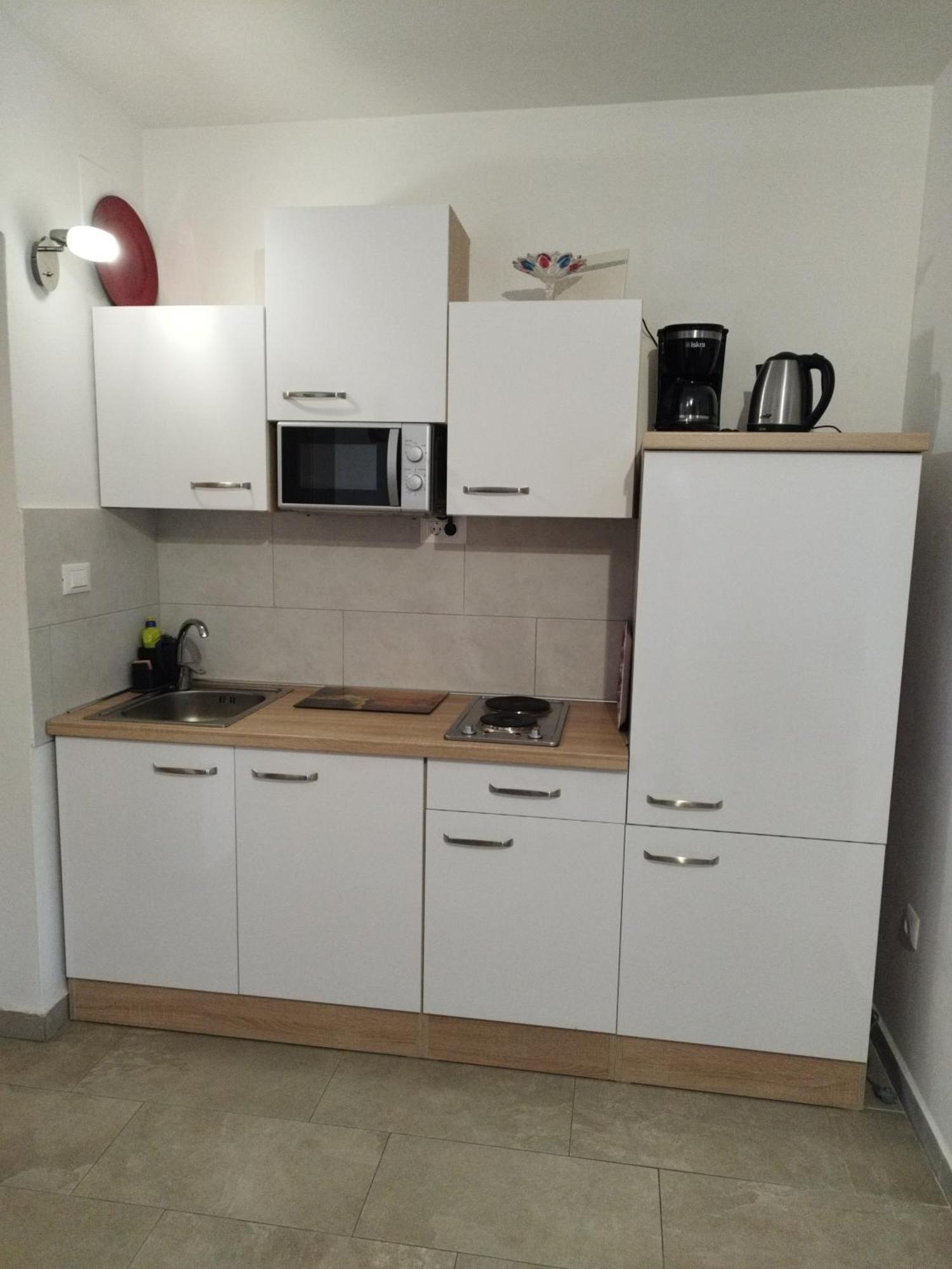 Apartmani Memic 100 M Do Plaze, Apartments Memic Only 100M From Beach Poreč Eksteriør billede