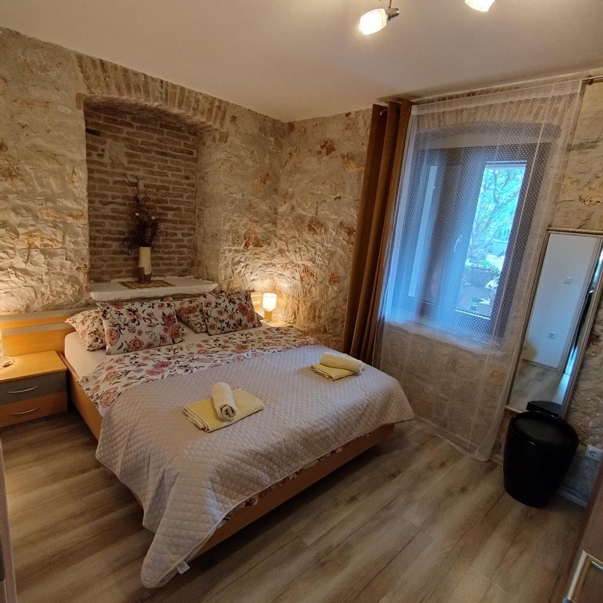 Apartmani Memic 100 M Do Plaze, Apartments Memic Only 100M From Beach Poreč Eksteriør billede